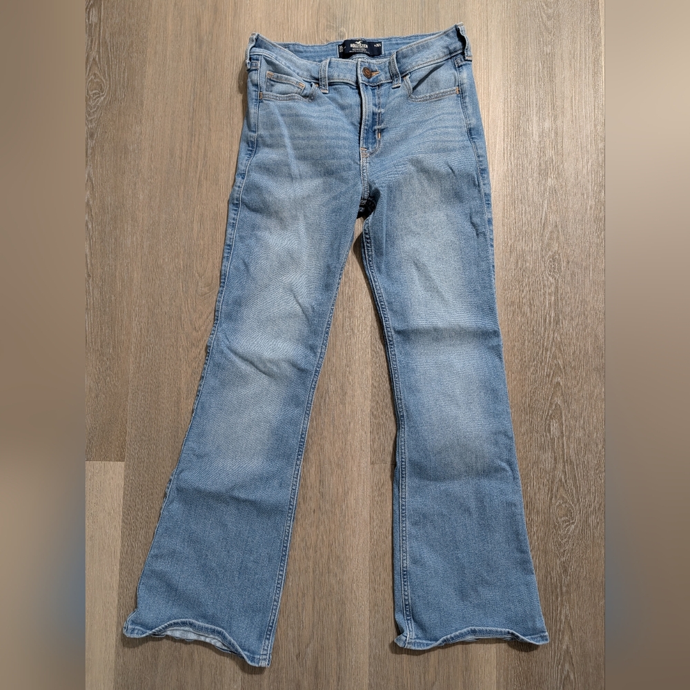 Hollister Mid-Rise Boot Women's Jeans - 2 Short - Preloved